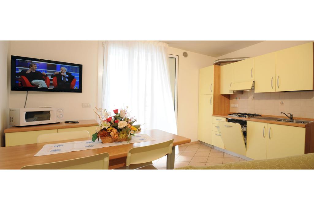 Residence Corallo Caorle Ruang foto