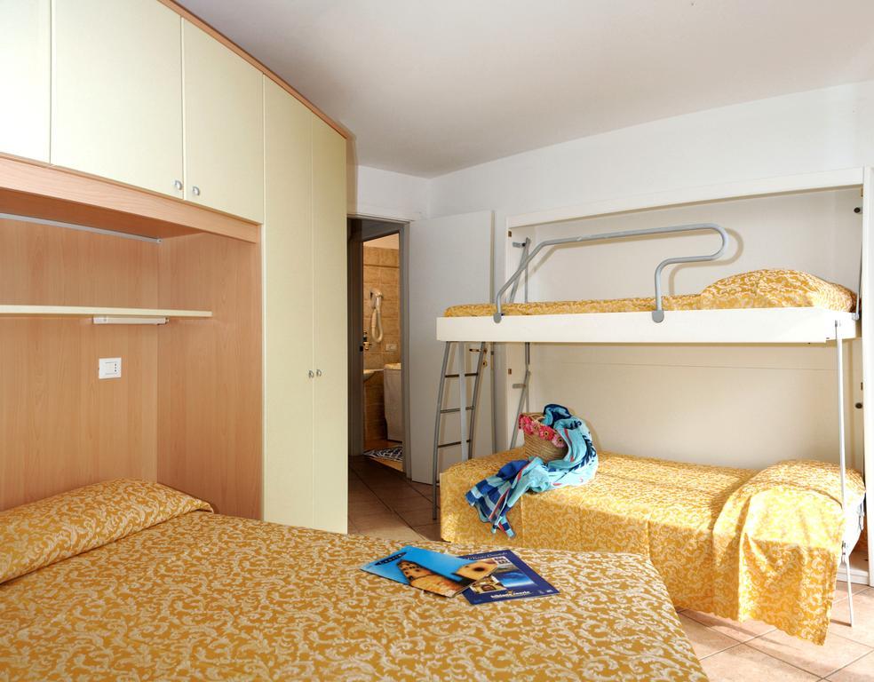Residence Corallo Caorle Ruang foto