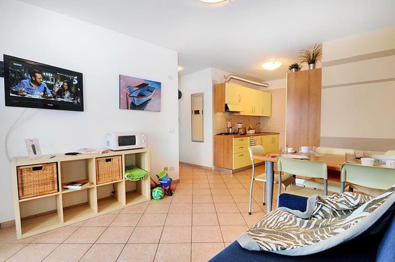 Residence Corallo Caorle Bagian luar foto
